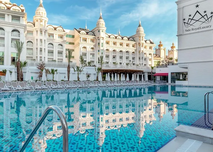 Side Royal Style Hotel
