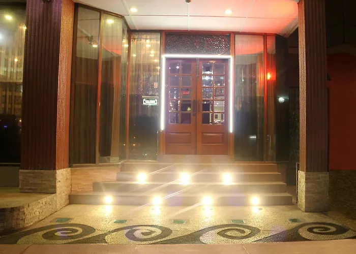 Crystal Palace Hotel Yangon
