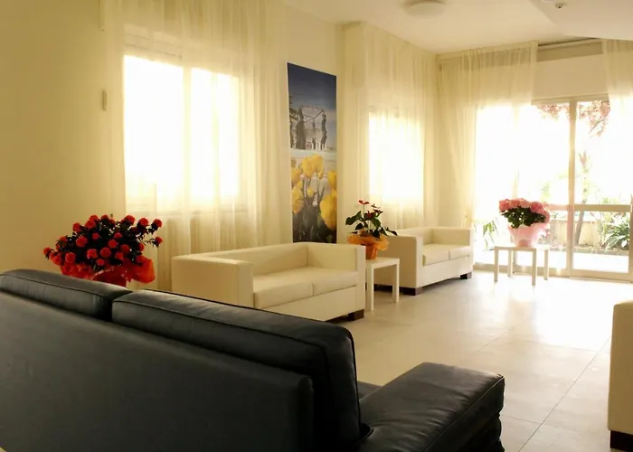 Hotel Clara