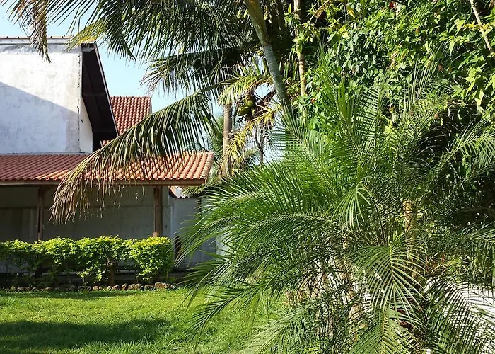 Vargas Peruibe Hotel
