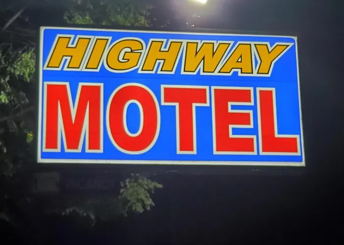 Highway Motel