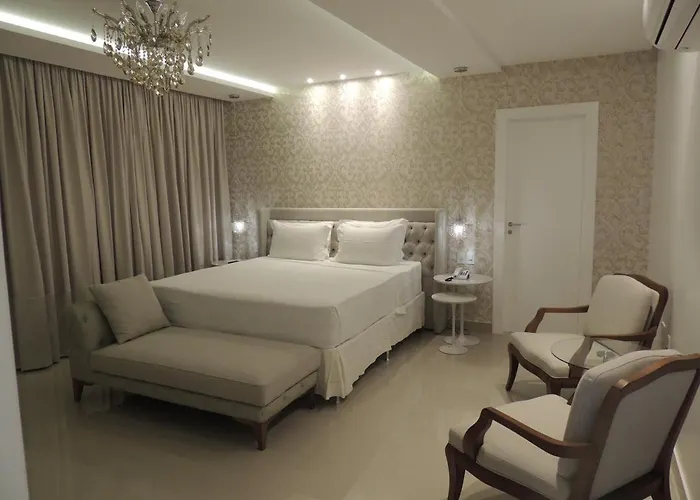 Star Hotel
