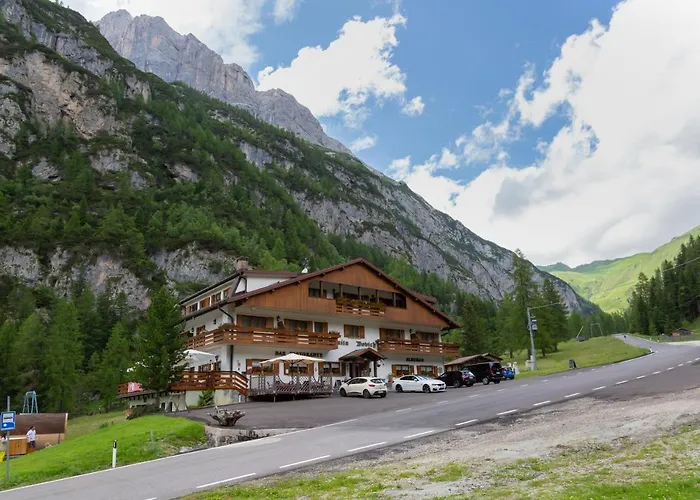 Hotel&Ristorante Baita Dovich Malga Ciapela
