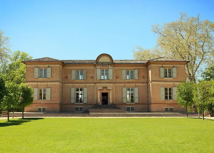 Hotel Bauhaus Saint-Pierre à Gaillac