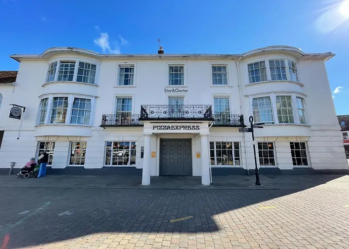 The Star And Garter Hotel Andover