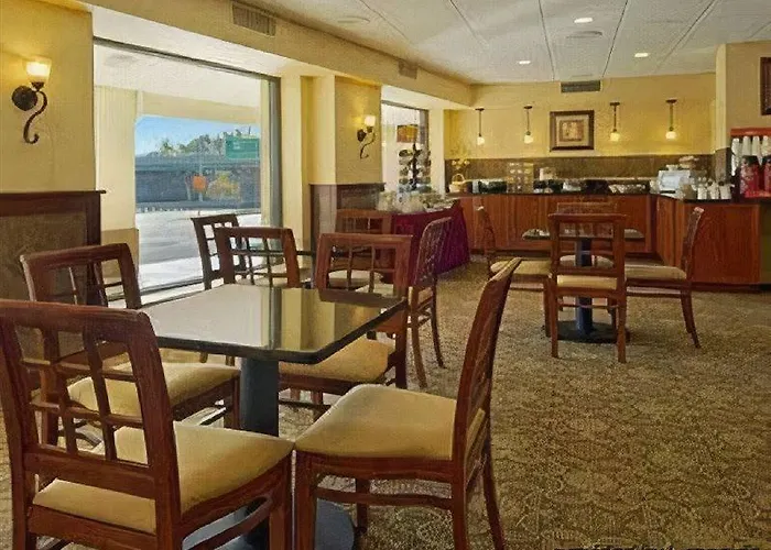 Days Inn Chicopee