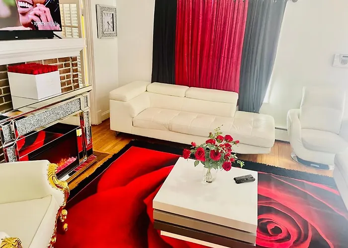 Fearlessrose Vacation Rental 89 Springfield