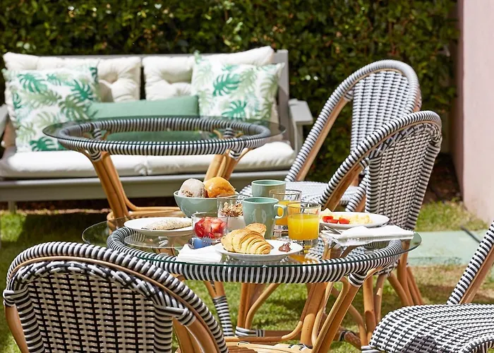 Sintra Green Chalet Bed & Breakfast