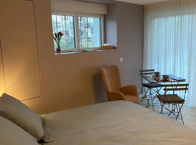 Grande Chambre D'Hote Centre Ville Concarneau