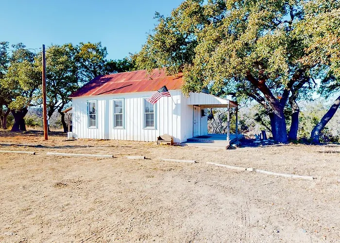 Honey Creek School House