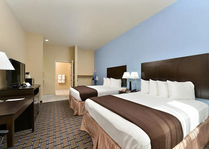 Quality Inn & Suites Carrizo Springs North