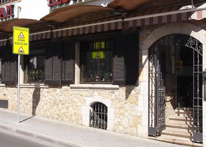 Hostal Miryam L' Escala
