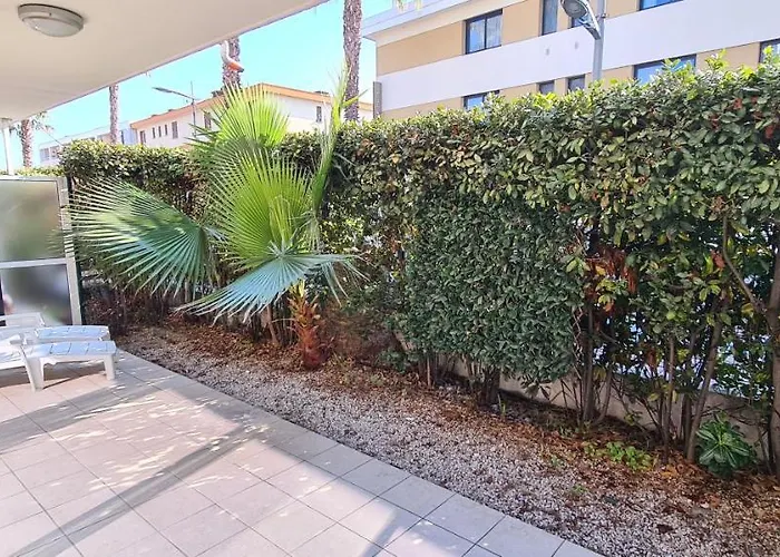 Residence Syracuse Villeneuve-Loubet