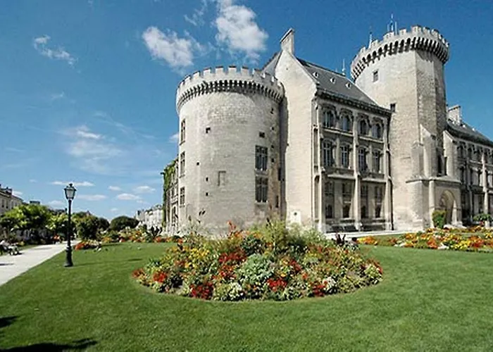 Hôtel des Pyrénées Angoulême