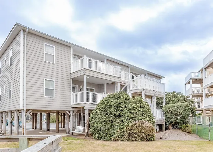 Oib27 Top-Floor Oasis