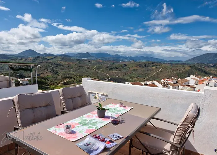 Olive Tree Guest House Olvera