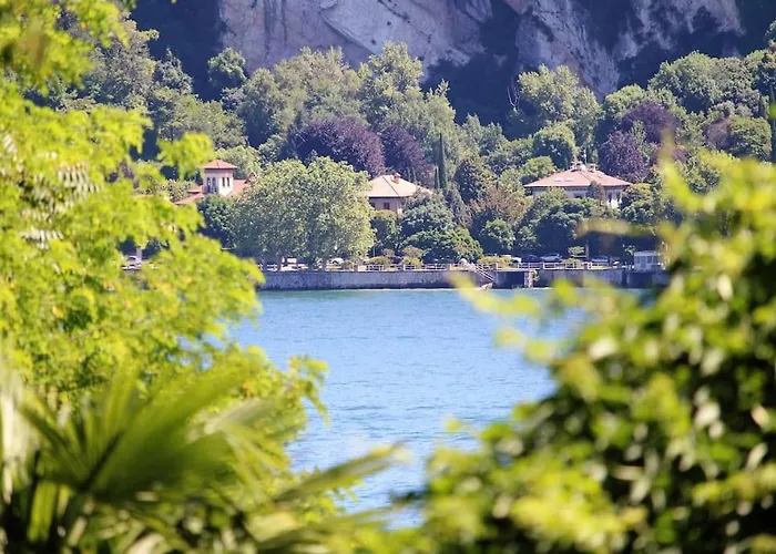 Villa Raoul Arona