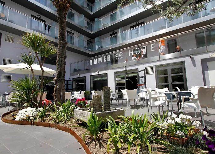 Summer Hotel