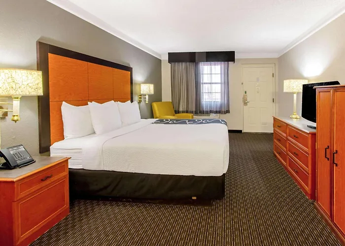 La Quinta Inn By Wyndham Santa Fé