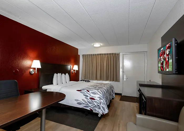 Red Roof Inn Bakersfield