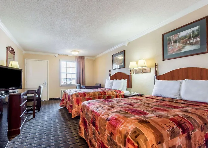 Knights Inn Greenville