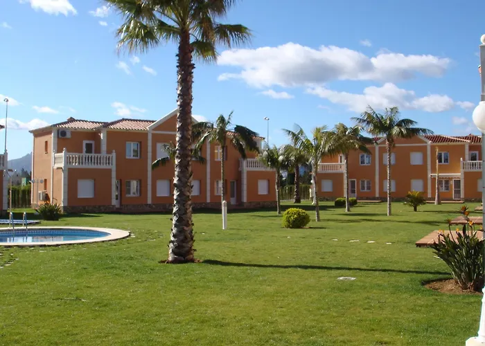 Apartamentos Y Villas Oliva Nova Resort