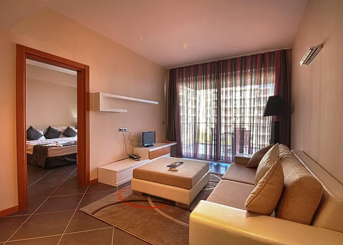 Maxima Paradise Resort