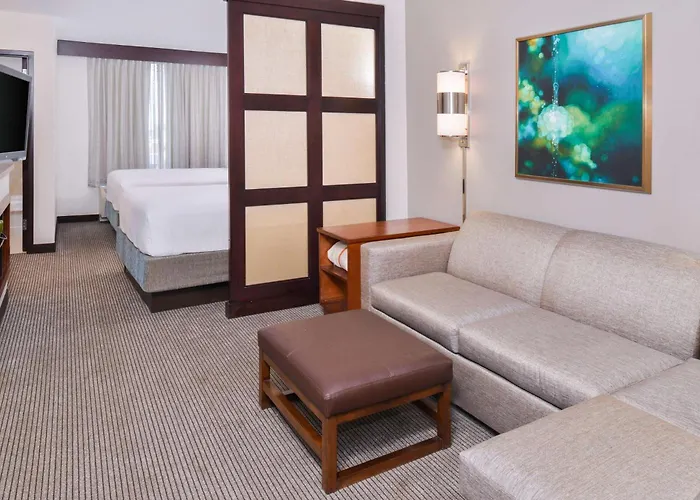 Hyatt Place Chesapeake
