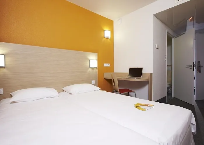 B&B HOTEL Paris Nord Gonesse Parc des Expos