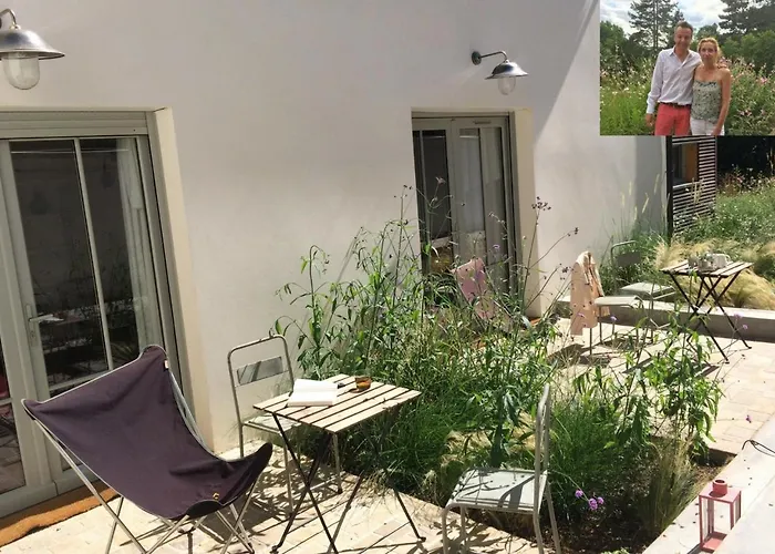 Denis & Virginie - Chateau A Pied - Parking Gratuit Versailles