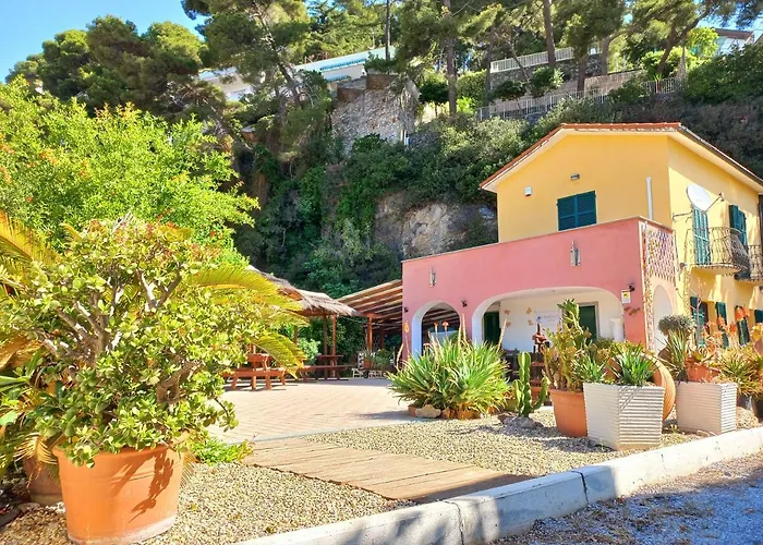 B&Beach Bergeggi