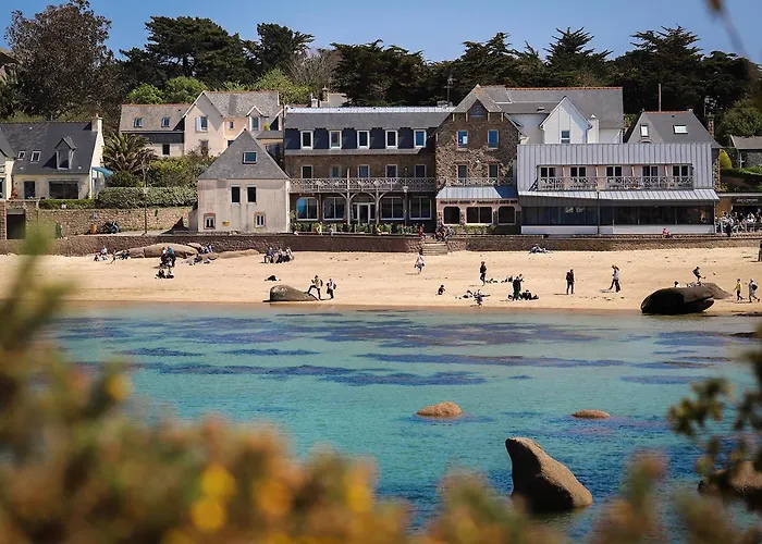 Logis Hôtel Saint Guirec Et De La Plage Perros-Guirec