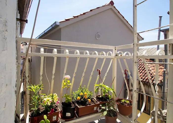 Split Accommodation