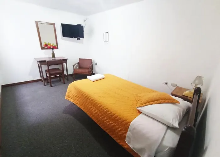 Hotel 9 de Octubre Quito