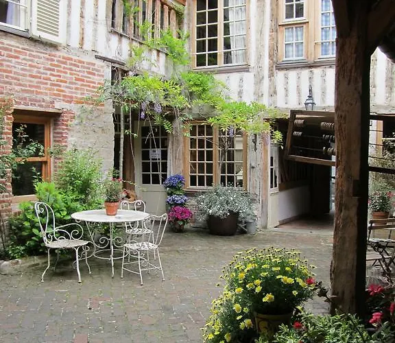 Chambres d'Hôtes A L'ecole Buissonniere Honfleur
