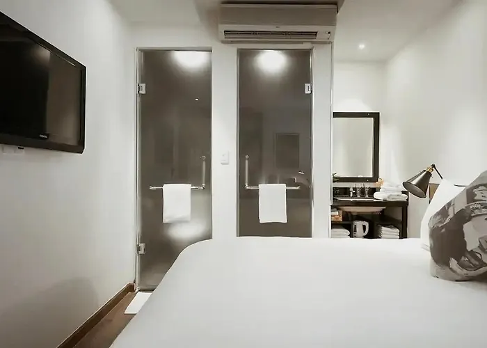 C Central Hotel- Đề Thám Bùi Viện Walking Street Thành Pho Ho Chí Minh