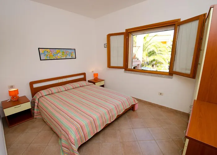 Aparthotel Air Borgo Della Torre Isola Rossa 