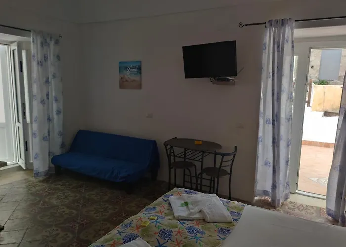 Visitponza - La casa di Eolo