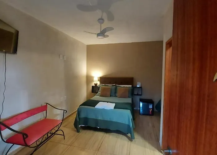 Recanto Dos Ipes Pousada Pedra Menina