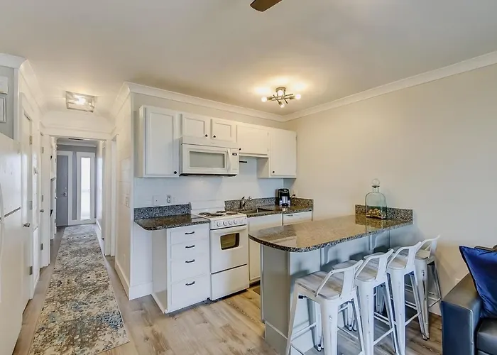 Sea Cabin 121-B Isle of Palms