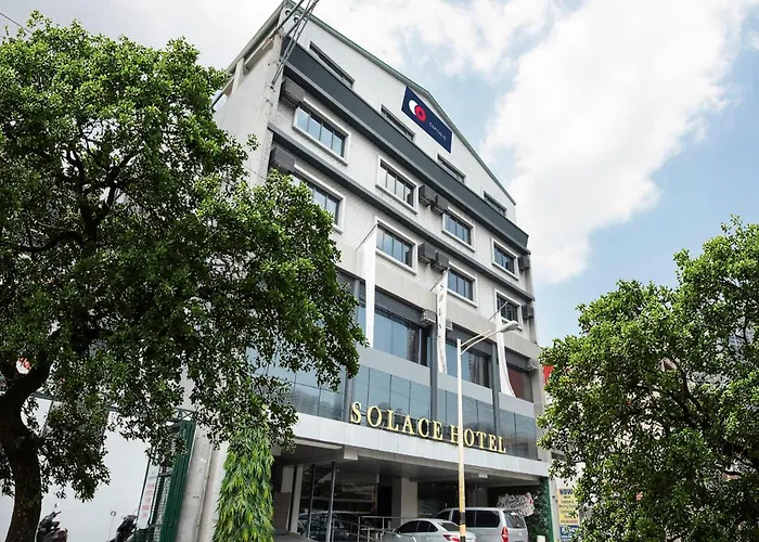 Solace Hotel Makati City