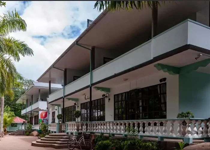 La Digue Self-Catering Apartments