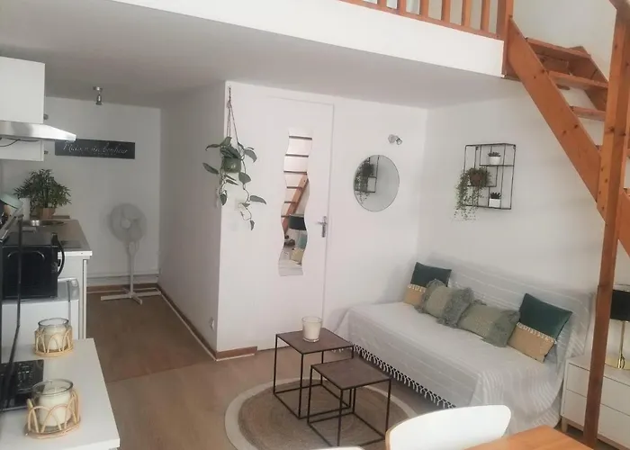 Duplex A La Gare Du Mans