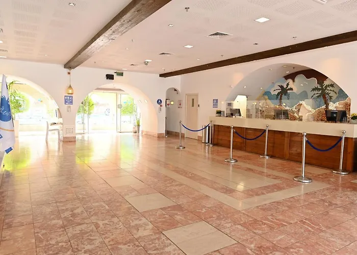 Club In Eilat Resort