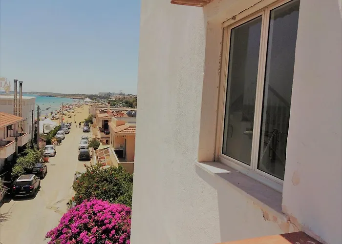 Hotel Noto Marina Beach