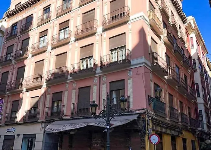 Az The Old Town Hostel - Coliving