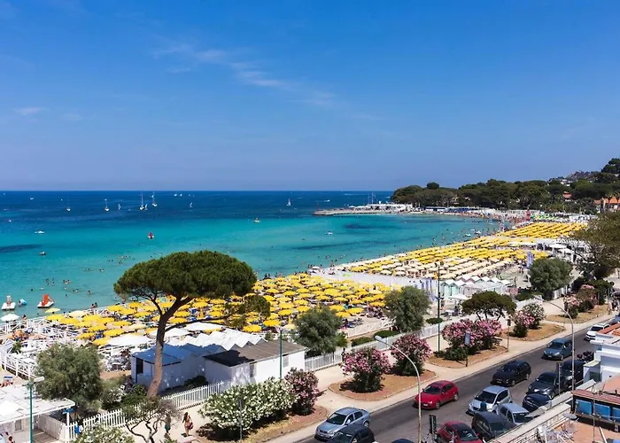 Camera Con Bagno Condiviso Di Fronte Spiaggia