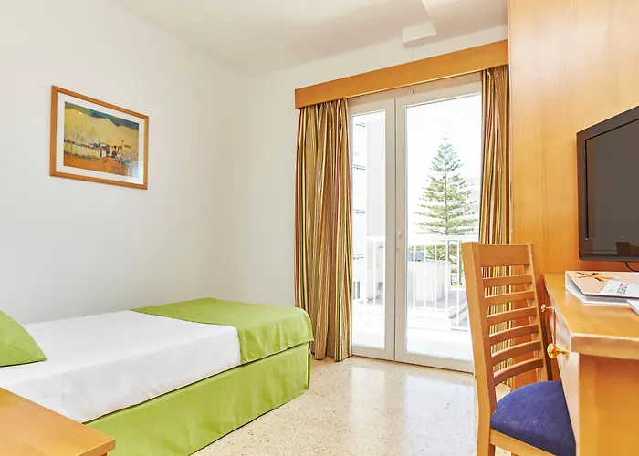 Universal Hotel Bikini Cala Millor 