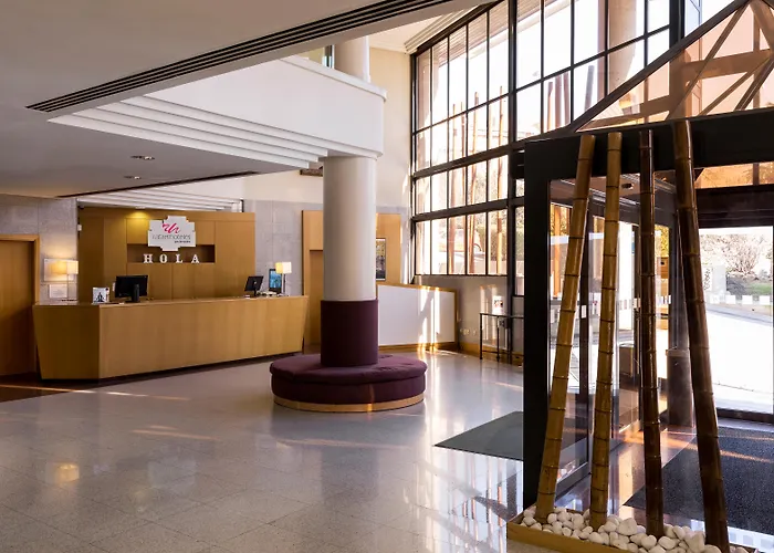 Hotel Acta Piramides Madrid