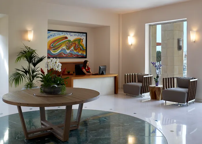 Elite Suites By Rhodes Bay Ixia 